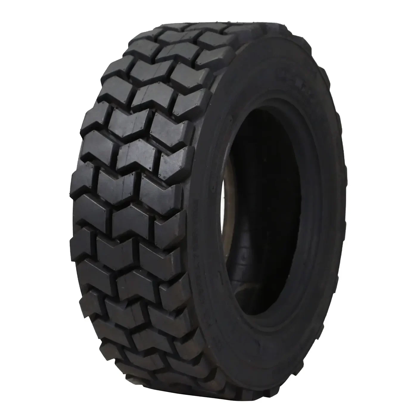 FOREVER SKS-4 BOBCAT TIRE
